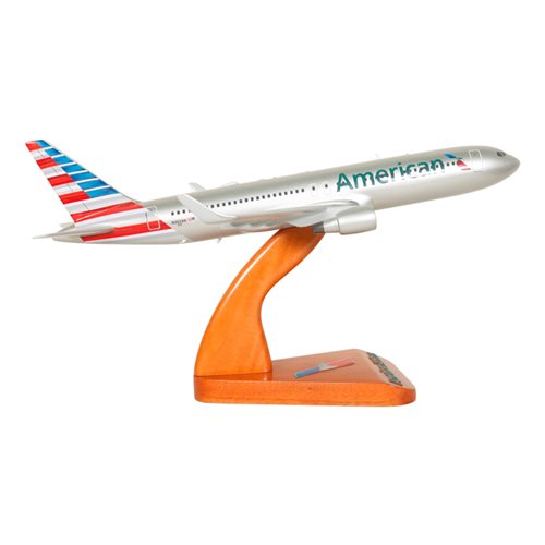 Boeing 767-323 Custom Airplane Model - View 4