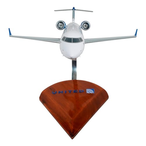 Custom United Express Bombardier CRJ-700 Aircraft Model - View 3