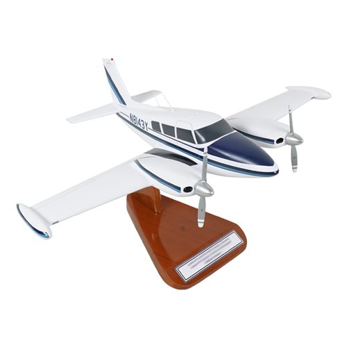 Piper PA-30 Twin Comanche Custom Aircraft Model - View 5