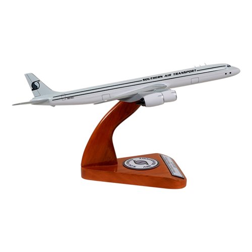 McDonnell Douglas DC-8-73 Custom Airplane Model  - View 4