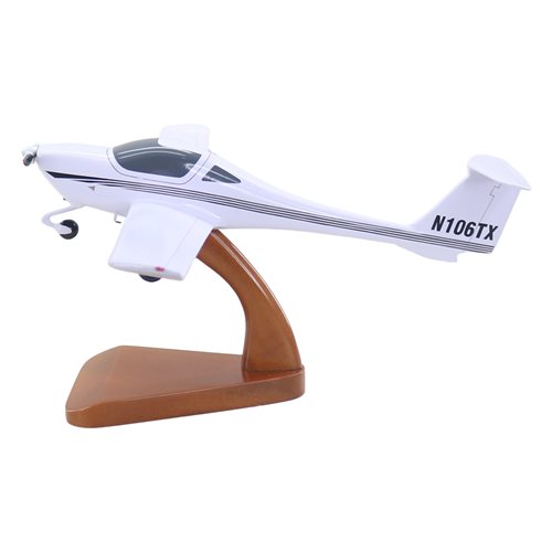 Design Your Own Diamond DA20 Custom Airplane Model - View 2