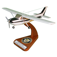 Cessna 182R Custom Aircraft Model