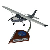 Cessna 152 Custom Aircraft Model