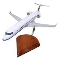 Skywest Airlines Bombardier CRJ-701ER Custom Aircraft Model
