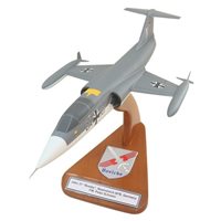 Design Your Own F-104 Starfighter Custom Airplane Model